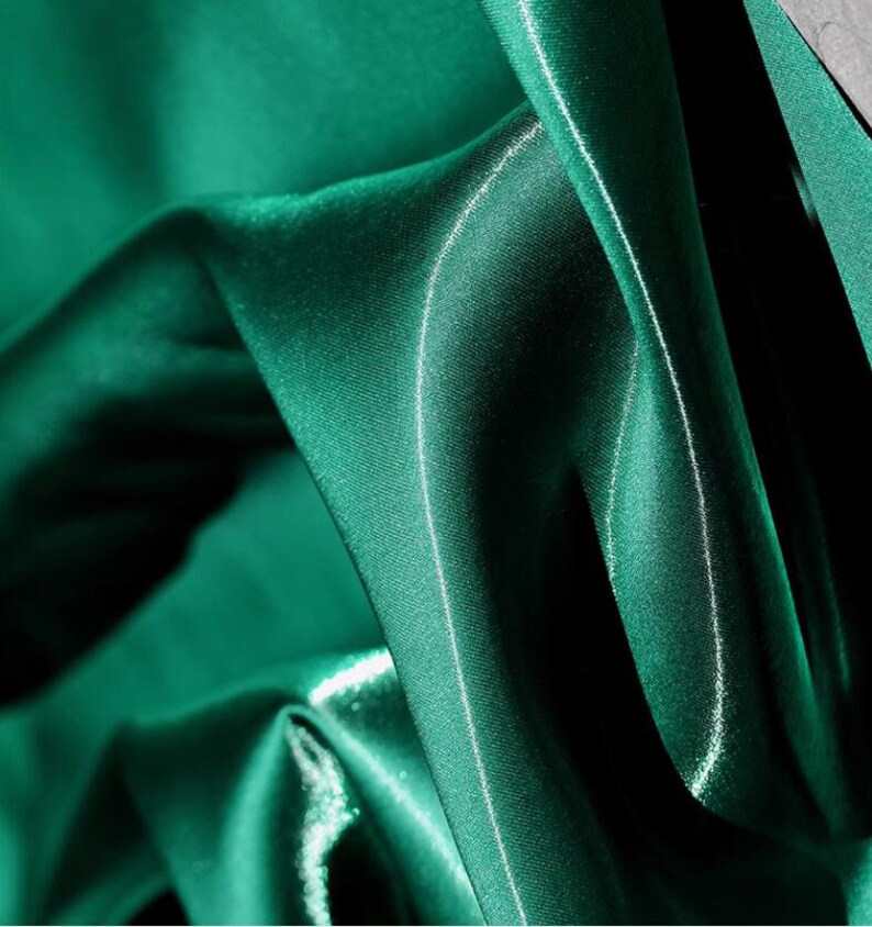 1.5 Meters Wide 9 Color Glossy Silk Satin Liquid Smooth Fabric Jackets