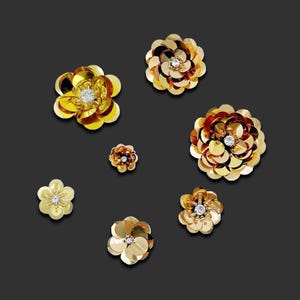 Perles faites à la main, paillettes dorées, strass, fleurs, autocollant en tissu, accessoires de sac pour vêtements, accessoires de décoration de chaussures cousus à la main W38A2C250319V