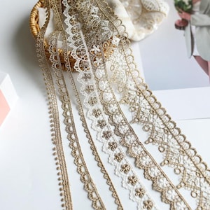 10 Meter 0,5-3,7 cm breit Gold Stoffstickerei floral Jakobsmuschel Spitze Zierband Kleid Rock Hemd Bordüre Dekoration Material T21P44C250212V