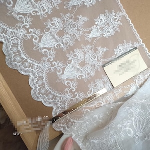 3ヤード 25 cm 9.84インチ幅 アイボリー フラワーバスケット ガーゼ 刺繍 子供用スカート ウェディングドレス シャツ エッジ素材 レーストリムリボン C19U120T231014V