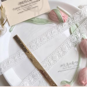 10 iarde 2 cm 0,78" di larghezza avorio rosa maglia floreale foglia decorazione tessuto di garza ricamo gonna abito bordatura pizzo nastro C19U12K231010V