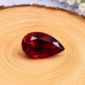 22CT Naturlig Röd Rubin Päronslipad Lös Ädelsten Certifierad 20X13X10MM