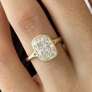 4 Carat Elongated Cushion EF VSS Lab Grown Diamond Bezel Set Ring / Delicate Split Shank Engagement Ring / Elongated Diamond Art Deco Design