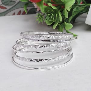 Set di bracciali rigidi in argento sterling martellato, realizzati a mano - Bracciali impilabili da donna