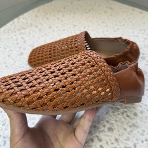 Handwoven Leather Loafers for Women – Breathable Soft Flat Shoes – Handmade Woven Slippers – Light Brown Slip-Ons