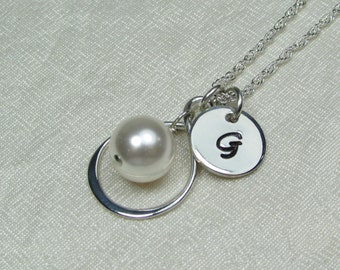 Initial Necklace Pearl Infinity Necklace Personalized Mothers Necklace Sterling Silver Monogram Necklace Birthstone Necklace for Mom Jewelry