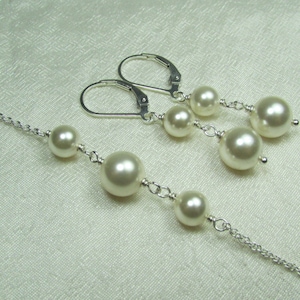Pearl Bridesmaid Jewelry Set Pearl Bridal Necklace Earrings Set Bridesmaid Necklace Pearl Bridal Jewelry Bridesmaid Gift Wedding Jewelry Set
