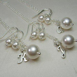 Personalized Bridesmaid Jewelry Pearl Bridesmaid Necklace Earring Set Pearl Initial Necklace Wedding Jewelry Set Bridesmaid Gift