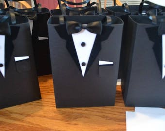 Groomsmen gift bags/Proposal bag/Tuxedo gift bag, Groomsmen gifts (various sizes)