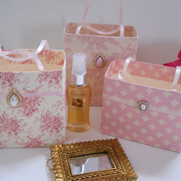 3 Unique handmade gift bag great for bridal party favors
