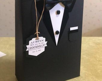 Tuxedo Groomsmen Gift Bag: Wedding Proposal Favor