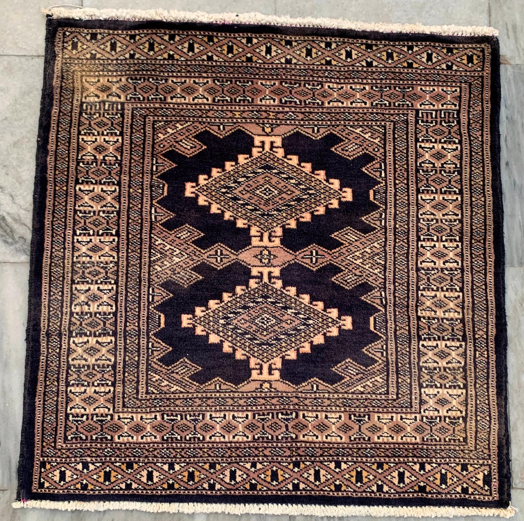 Vintage Afghan Temani Rug 2x2 Ft: Hand-knotted Medallion Design - Etsy