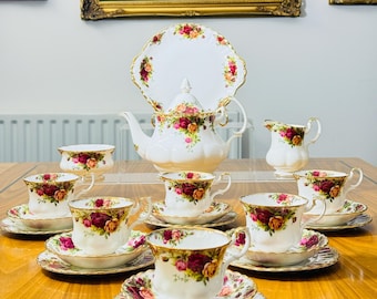 Royal Albert Old Country Roses Tee-Set für 6 - 22 Teiliges England Bone China – 1st Quality
