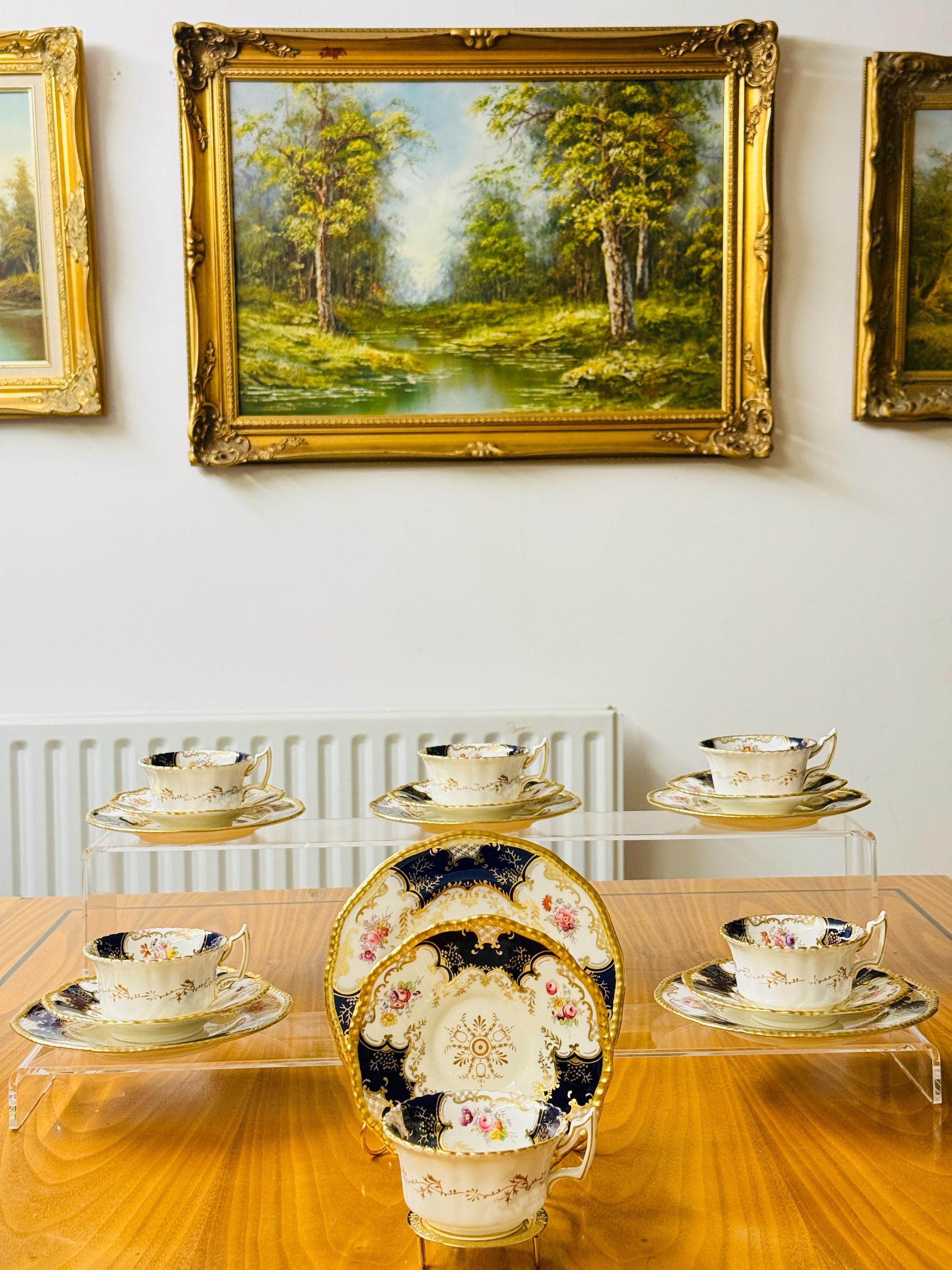 【中古】コールポート　バットウィングコバルト　トリオ　カップ＆ソーサー&プレート アンティーク・コールポート「バットウィング」トリオ – コバルト