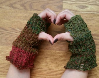 Fingerless Gloves Medium/Large Short OOAK - Wool with Thumb Hole - Handdyed, Handspun and Handknit