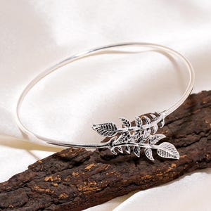 Handmade Adjustable Bangle Leaf Design Silver Plated Bangle Woman Gift Jewelry Birthday Gift Jewelry Open Leaf Shape Bangle Gift For Her