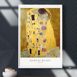 Gustav Klimt&#39;s The Kiss Poster: Art Nouveau Romantic Print (Digital Download)