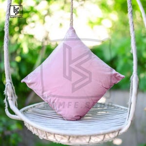 Set of 2 Pink Velvet Cushion Covers – Soft Luxury Decorative Throw Pillow Covers for Sofa, Bed & Living Room Décor