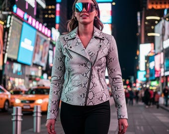 スネークプリントレザーバイカージャケットレディーススタイリッシュモトジャケット