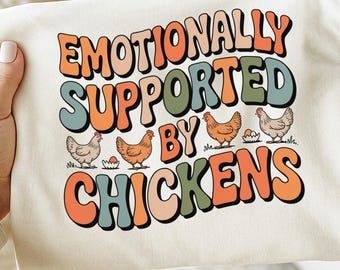 PNG de galinha retrô | PNG de animal de apoio emocional para saúde mental | PNG de clipart de galinha engraçada | Clipart de camiseta de mãe de galinha