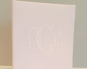 Monogrammed Pink Linen Baby Album Binder: DIY Scrapbook