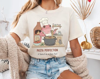 Pasta Perfection Frog T-Shirt – Chef Frog Tee, Kawaii Cooking Shirt, , Pink Gift