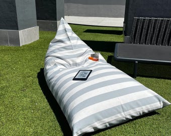 Outdoor bean bag, bean bag for garden, terrace or pool, waterproof floor cushion, outdoor bean bag, Chill-Out Cloud