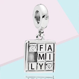 pandora  family game dangle charm
