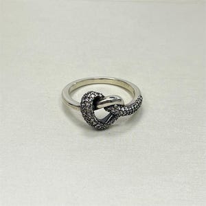 Bague coeur noué en argent Pandora s925
