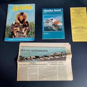 Vintage Alaska Reise Ephemera Lot - 1982 Trip Collection | 48 Postkarten, Broschüren, Zeitschriften & Mehr
