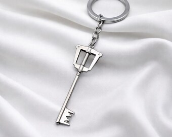 Kingdom Hearts Sora Keyblade Keychain – Gaming Keyring Car Key