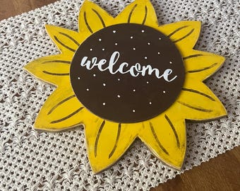 Handmade Wooden Sunflower Welcome Sign: Rustic Farmhouse Fall Decor