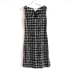 vintage DRESS 1980s midi check pattern BLACK & white plaid -- size medium -- made in the U.S.A