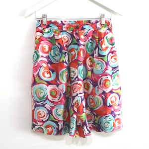 vintage SILK women&#39;s SWIRL 1990s pattern bright summer silk boxer style SHORTS -- Express brand 90s size medium - Free Shipping U.S.A