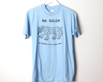 vintage 1970s 80s blue & black NA BOLOM casa na bolom SAN Cristbol, Mexico vintage single stitch super soft vintage t-shirt -- size small