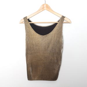 vintage GOLD scoop neck ribbed 1970s women&#39;s shimmer vintage DISCO tank top -- size medium -- FREE shipping U.S.A