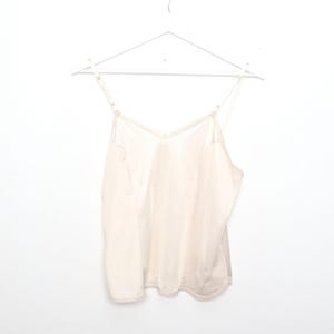 vintage SILKY cream CAMISOLE vintage slinky TANK top -- size small