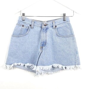 vintage WOMEN&#39;S denim cut off Levis style JEAN SHORTS mom fit vintage faded light blue denim jean short - waist size 26 inches Free shipping