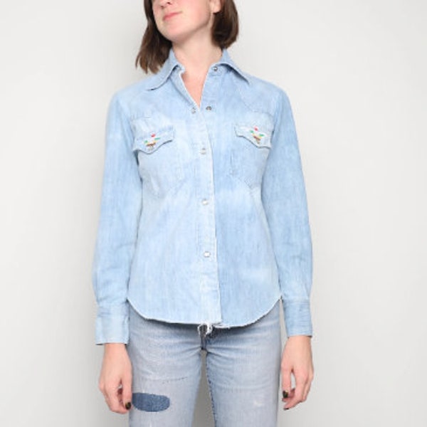 vintage DENIM thunderbird mid-century style FADED women's chambray style NEW Mexico southwest fitted thick cotton shirt - women's size small