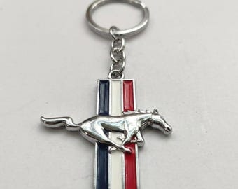 Horse Style Metal Keychain, Red White Blue Stripe Car Keyring, Racing Horse Key Holder
