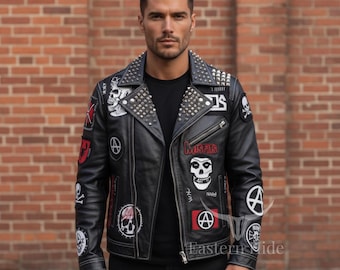 Herr nitad punkläderjacka med anpassade lappar, streetwear-bikerkappa