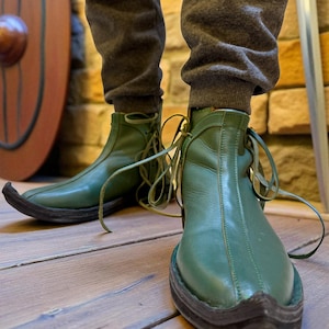 Green Leather Medieval Shoes: Renaissance Viking Boots