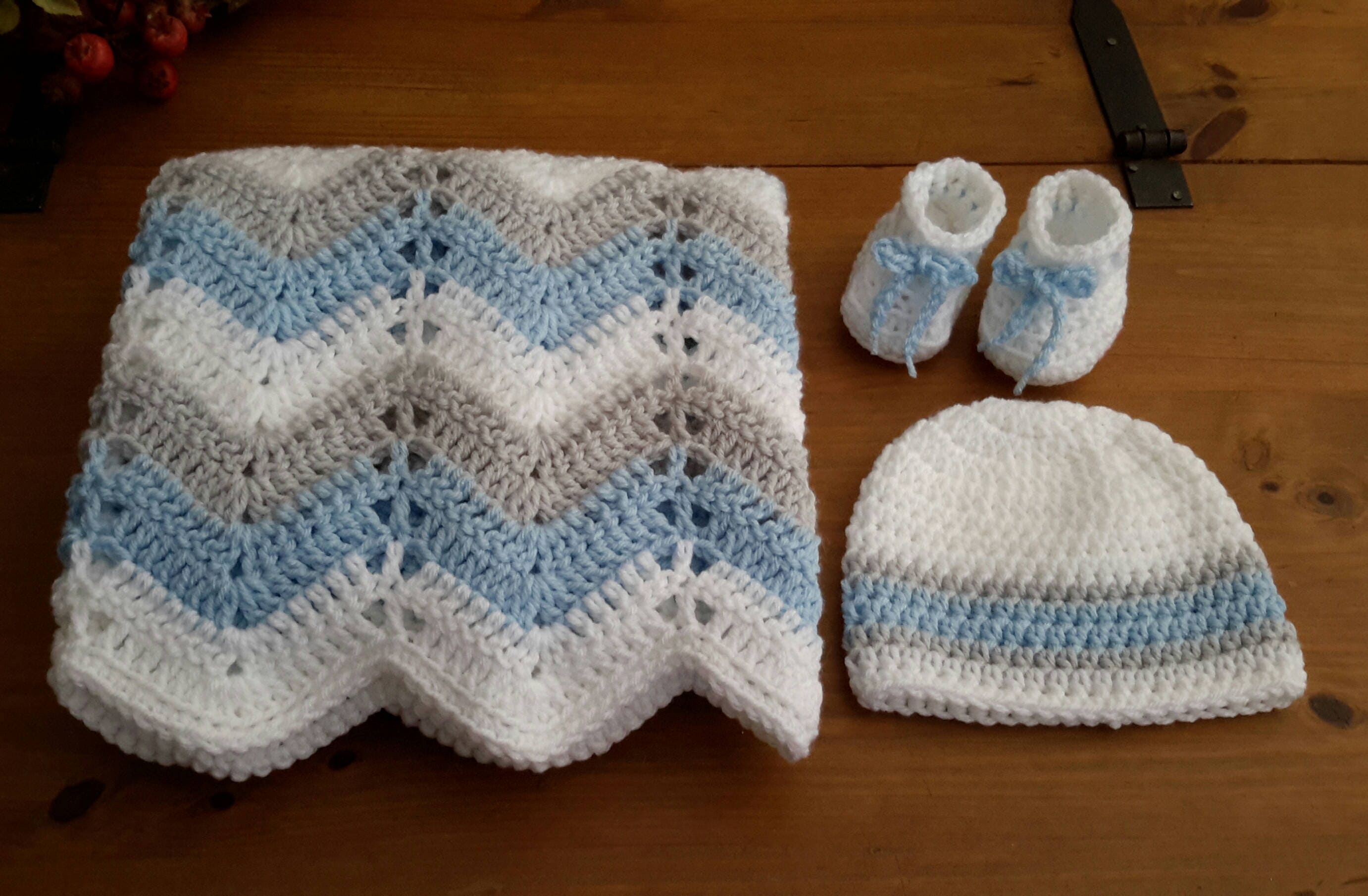 baby boy chevron ripple baby crochet blanket afghan Etsy
