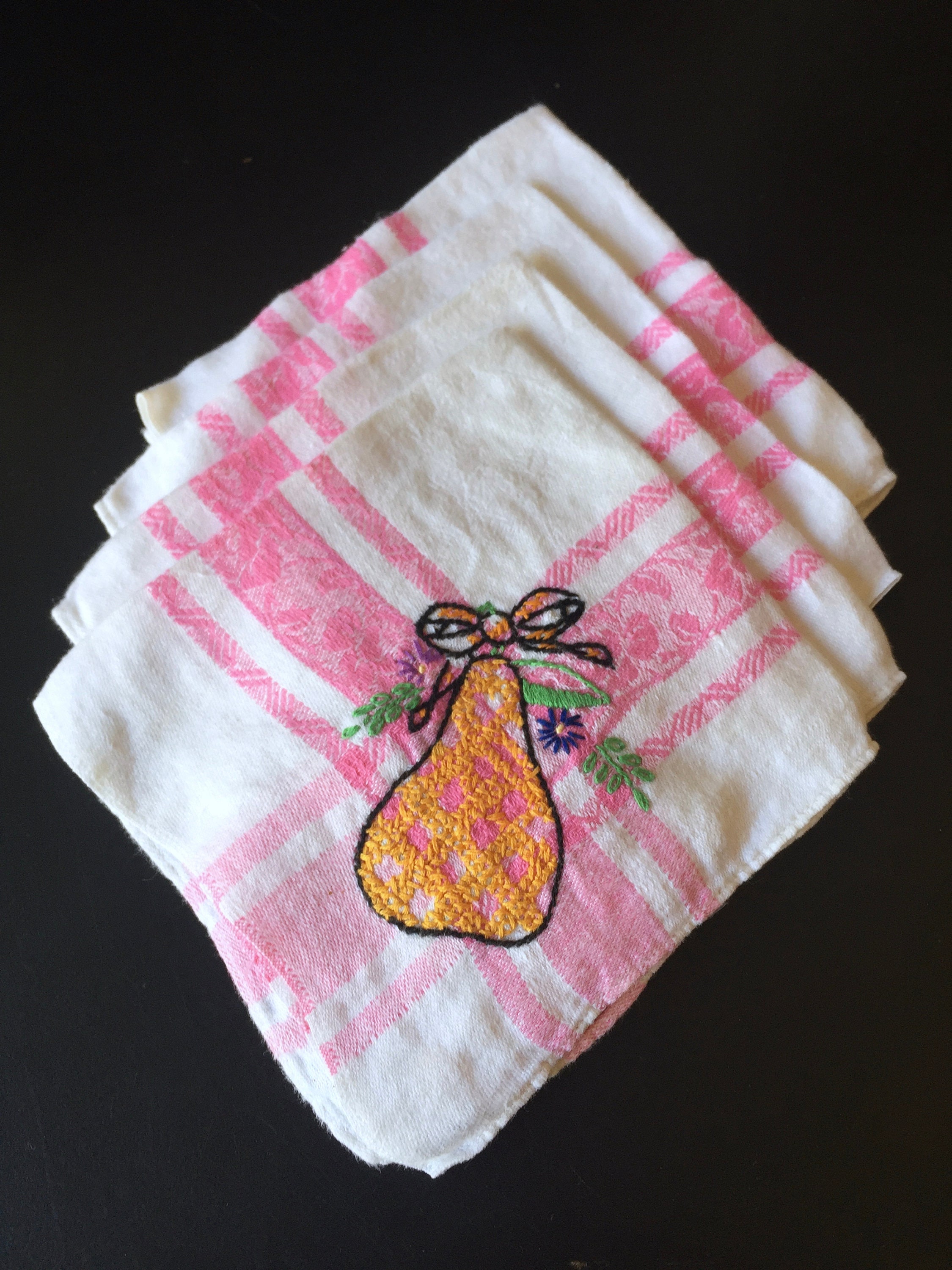 HandEmbroidered Cloth Napkins, Fruit Theme, Pink and White Cloth