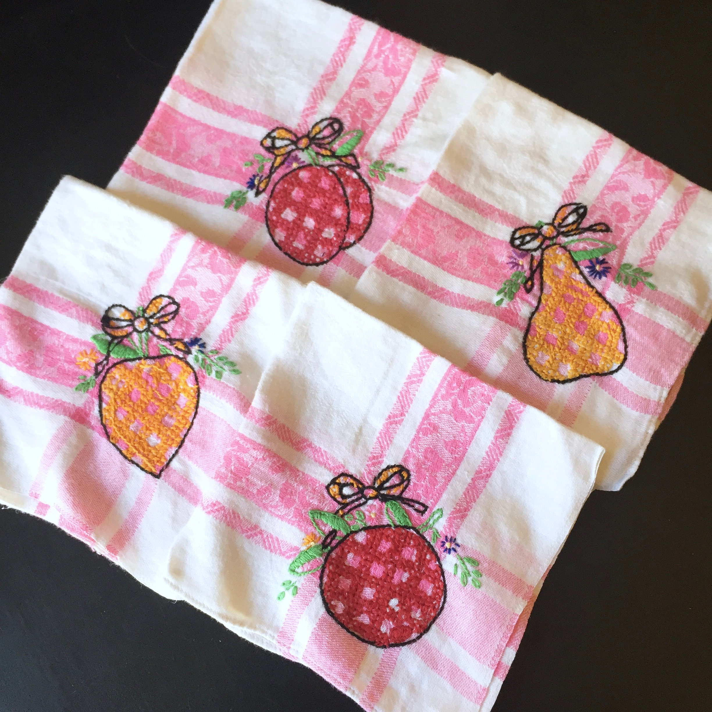 HandEmbroidered Cloth Napkins, Fruit Theme, Pink and White Cloth