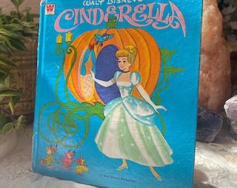 Vintage Walt Disney A Golden Book Cinderella. Fairytale Books
