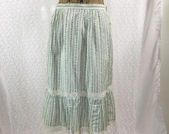 Vintage Lucie Linden Floral Pleated Skirt Lace Trim Blue Green and White - Medium