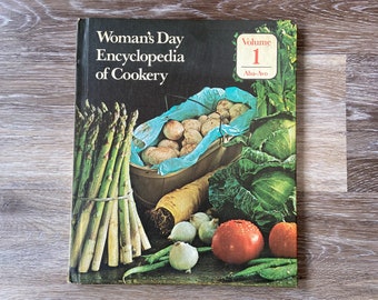 Women's Day Encyclopedia of Cookery Volume 1 1979