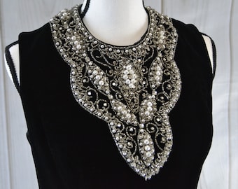 Vintage Black Velvet Beaded Formal Gown Dress / Long Gown Sleevless Dress - Small