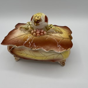 Ceramic Yellow and Gold Bird Trinket Box Jewelry Box Keepsake Box Candy Dish Leaf and Berry Design